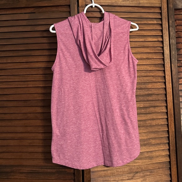 Sleeveless Pink Hoodie Tank Top - Picture 2 of 3